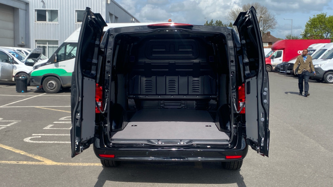 Mercedes-Benz Vito L2 Diesel Rwd 116CDI Select Van 9G-Tronic - Image 16